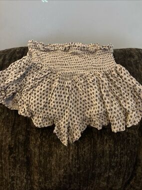 Angie Cream Smocked Floral Ruffle Shorts